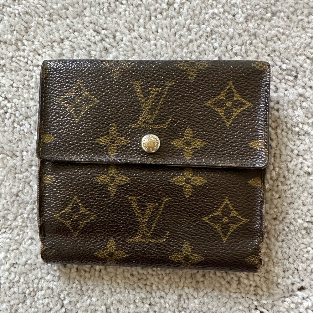 Louis Vuitton Monogram Compact Wallet - vintage